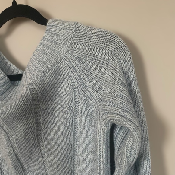 Y2K Express Knit Long Sleeve Blue Crew Neck Sweater - Size Medium - Picture 5 of 11